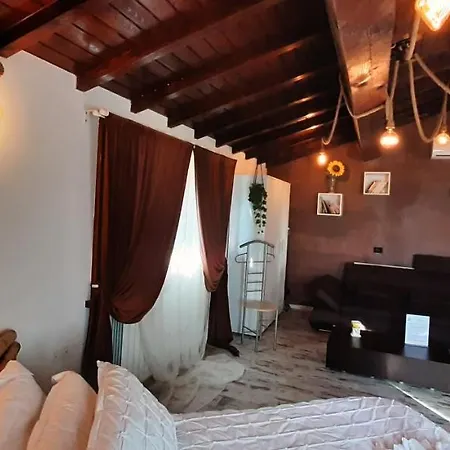 Bed and Breakfast Essenziale 3*