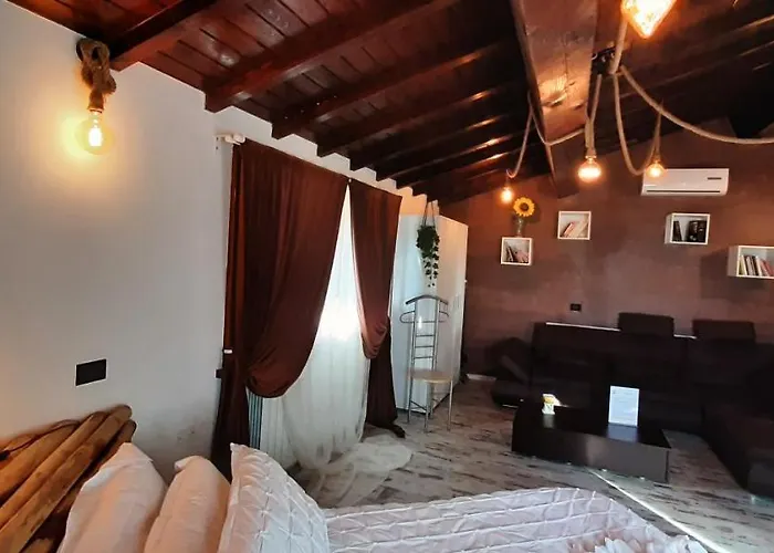 Oda ve Kahvaltı Essenziale 3*