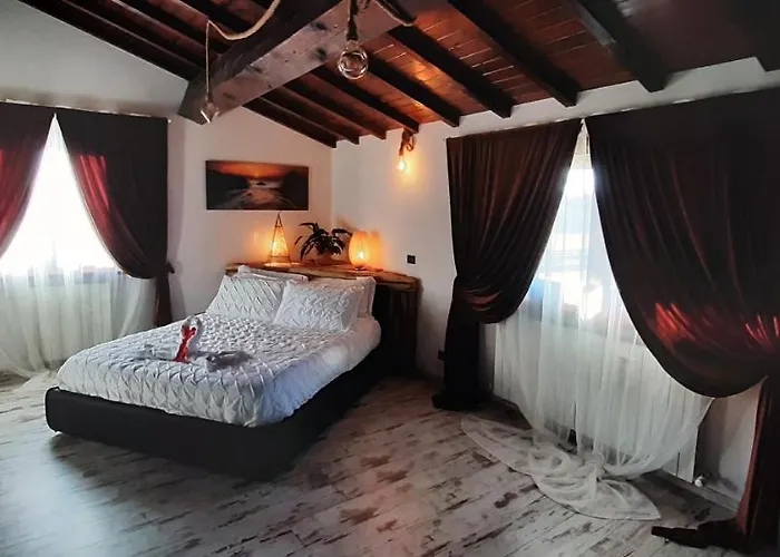 Essenziale Oda ve Kahvaltı 3*